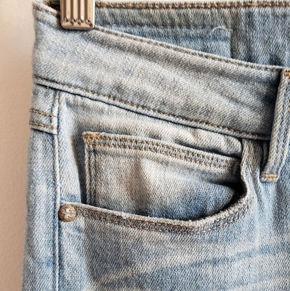 Guess The Msdel Jean Distressed Holy Boho Skinny Leg Roll Up Cuffs Woman Size 26 - Picture 6 of 16